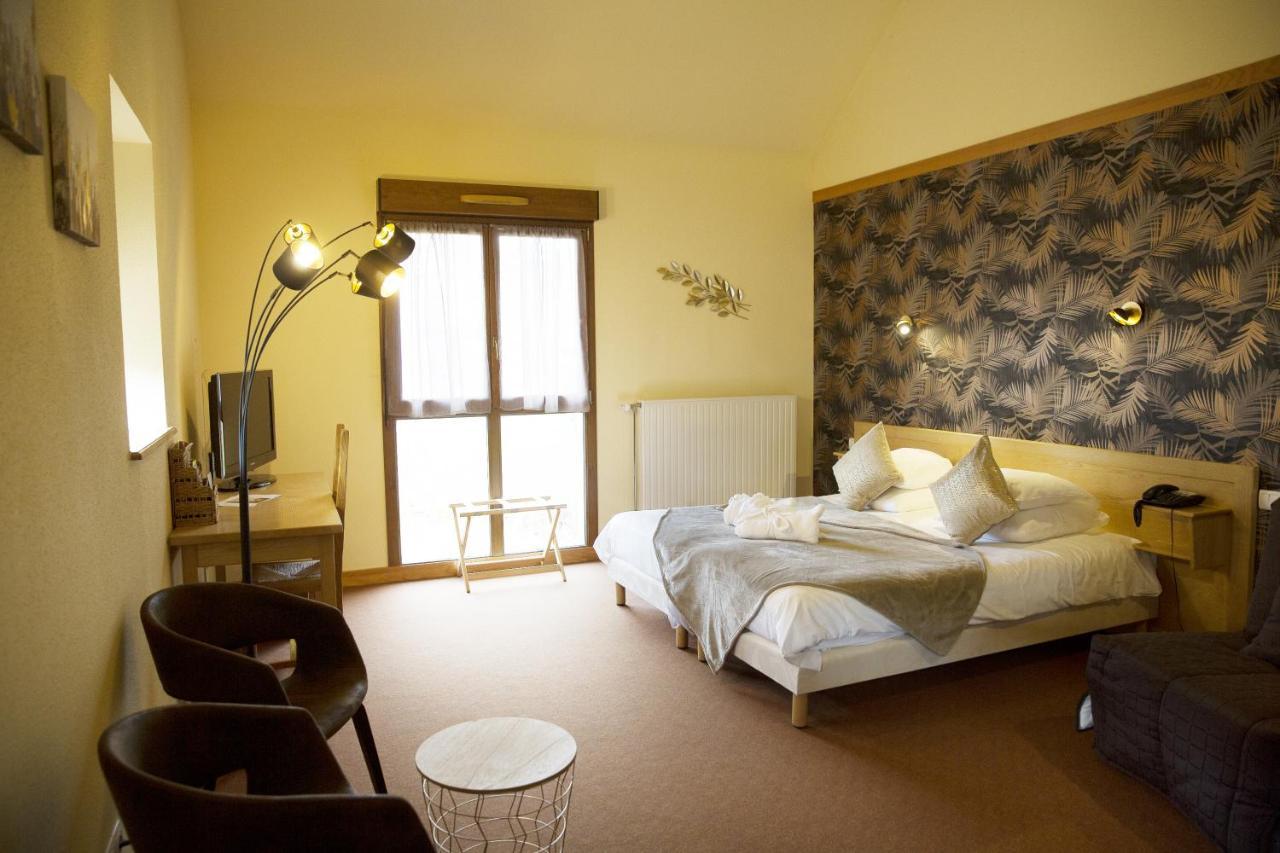 Logis Hotel Restaurant De La Poste Et Spa De Montagne Le Bonhomme Pokoj fotografie