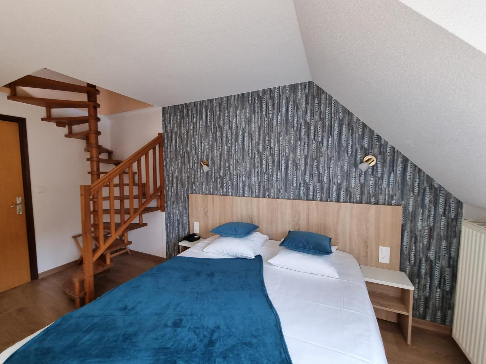 Logis Hotel Restaurant De La Poste Et Spa De Montagne Le Bonhomme Pokoj fotografie